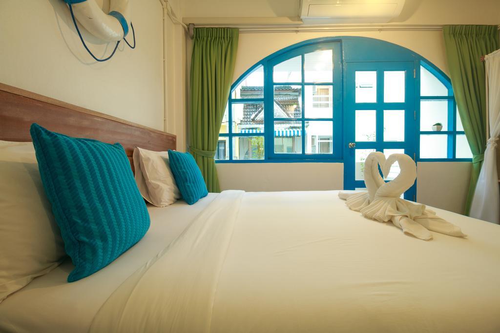 Frog House Bed & Breakfast (Adults Only) Patong Exterior photo