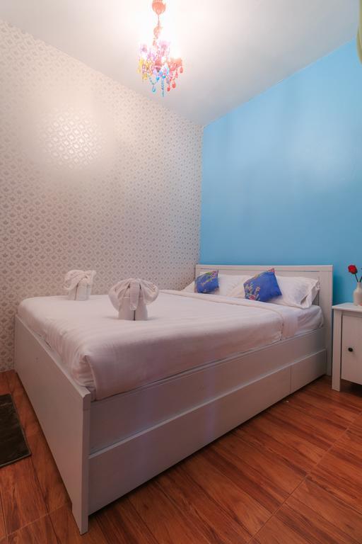 Frog House Bed & Breakfast (Adults Only) Patong Exterior photo