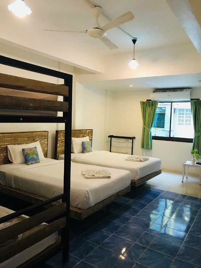 Frog House Bed & Breakfast (Adults Only) Patong Exterior photo